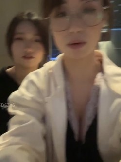 ️清纯主播【202509yoyo】表姐带着表妹下海直播、在线教口活、练习做爱姿势 截图15