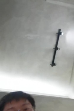 露脸才是王道！抖音、推特人气网红模特儿【许美仁】私拍~被四眼金主各种玩肏~极度反差婊 截图1