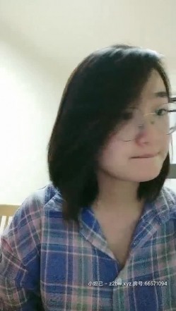 【研究生无奈】学霸下海历程13天全收录，理科学霸，从网贷的漩涡，到卖肉的泥潭，讲述跟前男友的性爱，从最初的拘谨到黑牛道具都精通 截图1