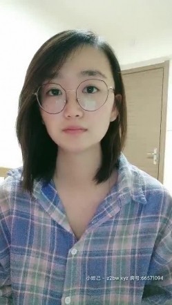 【研究生无奈】学霸下海历程13天全收录，理科学霸，从网贷的漩涡，到卖肉的泥潭，讲述跟前男友的性爱，从最初的拘谨到黑牛道具都精通 截图2