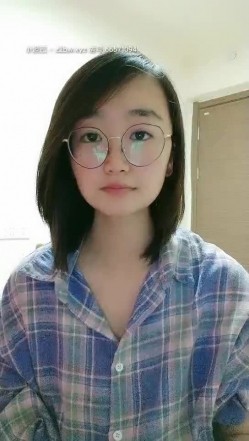 【研究生无奈】学霸下海历程13天全收录，理科学霸，从网贷的漩涡，到卖肉的泥潭，讲述跟前男友的性爱，从最初的拘谨到黑牛道具都精通 截图9