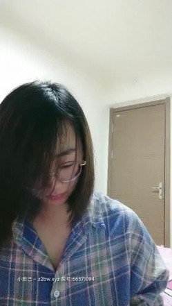 【研究生无奈】学霸下海历程13天全收录，理科学霸，从网贷的漩涡，到卖肉的泥潭，讲述跟前男友的性爱，从最初的拘谨到黑牛道具都精通 截图13