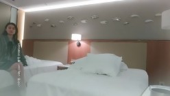 探花朗李寻欢_深夜苗条大长腿外围小姐姐，温柔甜美上位骑坐后入抽插呻吟娇喘 截图3