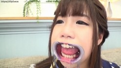 XRW-679 喉マ●コ中出し イラマチオでデビュー 夏日風 截图2