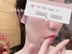 顶级性感尤物女神【LisaAnn】群P淫乱盛宴，绿帽老公带小母狗娇妻体验多跟肉棒的快感 被干的哭腔呻吟 极度淫骚 截图14