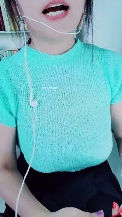 【漂亮女老师】川大24岁英语老师~上课大黑牛狂喷水~1举2得~！~学位证大胆亮出来，985就是厉害 截图9
