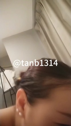 【第一视角探花】肤白貌美，一对美乳更让我啧啧惊叹，服务上也没有偷工减料，这钱花的值 截图7