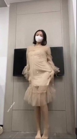 青春无敌 抖音风推特人气极品身材网红女神【小西西】定制福利全集 截图1
