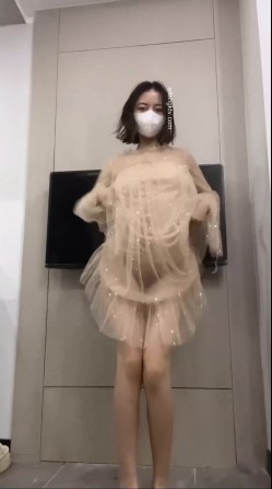 青春无敌 抖音风推特人气极品身材网红女神【小西西】定制福利全集 截图7