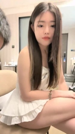 酒店女神，醉生梦死的每一天，羡煞众人，【03年安琪拉表妹】，夜店狂欢，喝醉都吐了，酒店啪啪 截图1