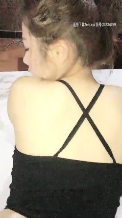 骚气少妇酒店和炮友JQ啪啪，口交上位骑乘猛坐快速抽插高潮喷水，很是诱惑喜欢不要错 截图6