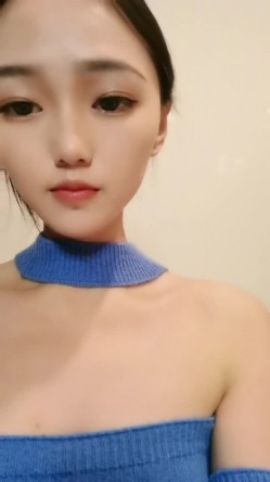 露脸新人妹子双手搓胸，挤挤奶子特写蝴蝶逼，不停的按摩阴蒂小小粉蝴蝶 截图7