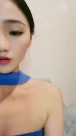 露脸新人妹子双手搓胸，挤挤奶子特写蝴蝶逼，不停的按摩阴蒂小小粉蝴蝶 截图14