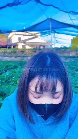 顶级露脸小母狗【Lunana】推特5000元订阅福利，露出喝尿调教啪啪，各种花样，玩花了 截图10