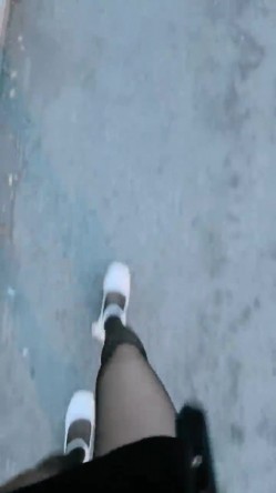 【黛西老师】商场~马路~树林~勾搭技师内射一屁股~露脸 截图8