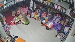 【破解摄像头】 ️摄像头记录宿舍7位小姐姐日常生活 截图2