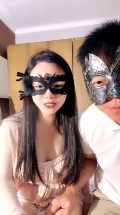 【老师你水好多】胸模御姐丝袜高跟 小哥的胯下之奴激情上位奶子爆颤 真TM骚 听声能射 截图2