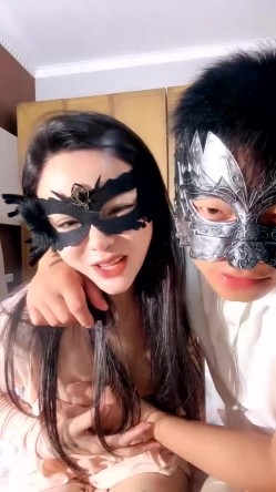 【老师你水好多】胸模御姐丝袜高跟 小哥的胯下之奴激情上位奶子爆颤 真TM骚 听声能射 截图3