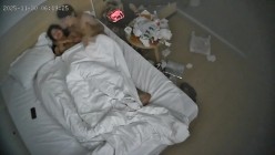 酒店偷拍 连续两天入住情侣气质甜美又身材不错的美女喜欢上位榨取男友精液 截图10