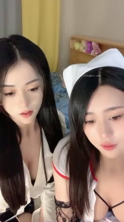 重磅推荐~新人【大乔小乔陪你玩】逆天颜值~看的鸡儿想喷火大长腿美女，赚翻！ 截图15
