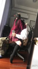 史上最强整理高端泄密2K高清真实约炮10位网红艺校学生破处 [无水原版] 还有重磅妹子真实破处出血，部部精彩 截图6