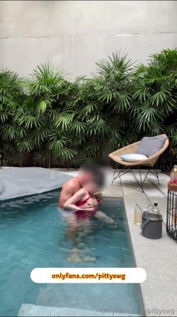 绿帽换妻淫趴网黄【pittyswg】，3P4P各种交配淫乱至极 截图3