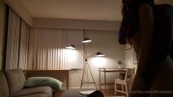 【极品媚黑 ️推荐】狂野骚货『Offici』华裔白皙少妇与黑人男友性爱啪啪 黑粗肉棒疯狂深喉口交 截图8