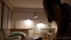 【极品媚黑 ️推荐】狂野骚货『Offici』华裔白皙少妇与黑人男友性爱啪啪 黑粗肉棒疯狂深喉口交 截图10