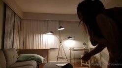 【极品媚黑 ️推荐】狂野骚货『Offici』华裔白皙少妇与黑人男友性爱啪啪 黑粗肉棒疯狂深喉口交 截图14