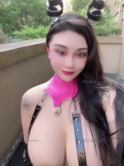 巨乳肥臀女神【芷仪g宝】自慰啪啪露出,H罩杯顶级豪乳 截图4