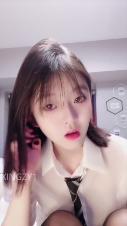 裸舞诱惑【源源baby】群P女神校花回归~漂亮妹妹3P被多男一直干到天亮 截图1
