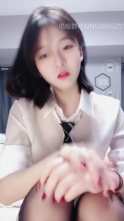 裸舞诱惑【源源baby】群P女神校花回归~漂亮妹妹3P被多男一直干到天亮 截图11