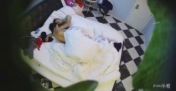 酒店摄像头破解 精壮小伙酒店偷情身材火爆的少妇各种姿势连干3炮 截图8