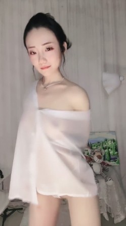 新人气质御姐【宝格美】下海福利，性感裸舞，脸穴同框道具自慰，深情投入高潮抽搐 截图7