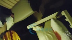 海角大神，【骚妻的浪叫】淫妻合集，把老婆灌醉和客户一起操迷醉的老婆，被操到瘫软哀求着浪叫 截图2