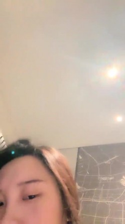 178胸膜！~【傲胸新木优子】，KTV土豪淫乱，高端酒店会牛郎！夜生活真是丰富，之前还爱装逼不脱呢 截图10