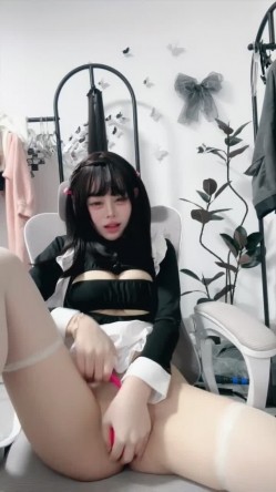 07年女大反差校花【小欣】M属性 滴蜡 道具 喷水 截图4