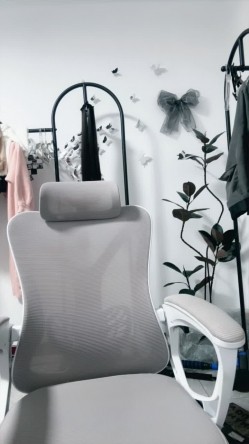 07年女大反差校花【小欣】M属性 滴蜡 道具 喷水 截图8