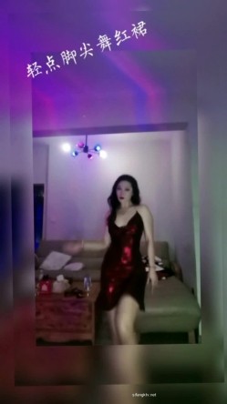 《百度云泄密》分手后被渣男出卖的女生各种大尺度私拍流出 截图5