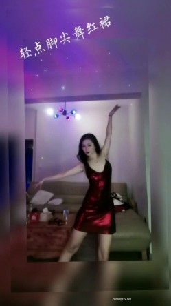《百度云泄密》分手后被渣男出卖的女生各种大尺度私拍流出 截图9