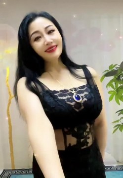 最新快手泄密！风骚大奶熟女【启航】重金定制1V1自慰抠穴道具插穴，一看就是操不服的老骚穴 截图5