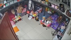 【破解摄像头】 ️摄像头记录宿舍7位小姐姐日常生活 截图1