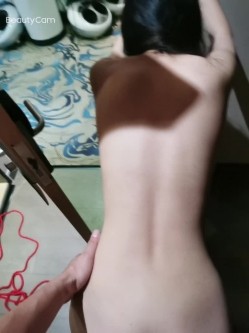 帆前即异乡~小民宿~ 和02年小女友一起大嗨P，开着房门，骚货的呻吟还是忍不住叫了出来，胆儿真大！ 截图10