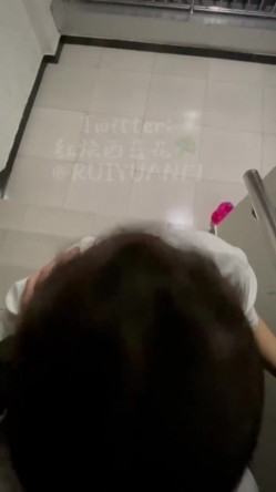 露脸才是王道！推特优质网黄约炮大佬【红烧西蓝花】粉丝群内福利完结篇~玩肏各类一字马外围模特 截图9