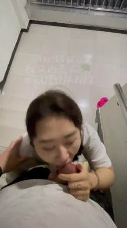 露脸才是王道！推特优质网黄约炮大佬【红烧西蓝花】粉丝群内福利完结篇~玩肏各类一字马外围模特 截图14
