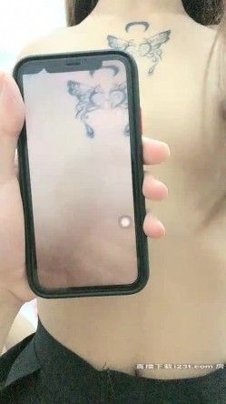 极品小美女火爆全网〖02年户外骚骚〗穿暗黑系校服午夜激情炮 无套骑乘大屌插浪穴 怼着操白浆四溢 高清源码录制 截图9