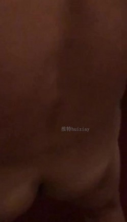强烈推荐，技术型露脸极品大奶熟女【惠子阿姨】目前最全合集，女王调教3P啪啪各种交合 截图3