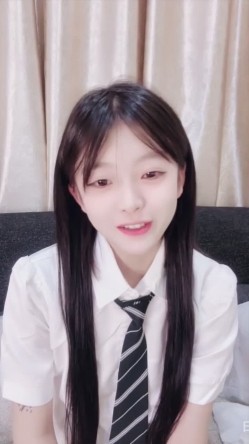 裸舞诱惑【源源baby】群P女神校花回归~漂亮妹妹3P被多男一直干到天亮 截图1
