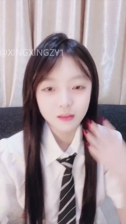 裸舞诱惑【源源baby】群P女神校花回归~漂亮妹妹3P被多男一直干到天亮 截图3