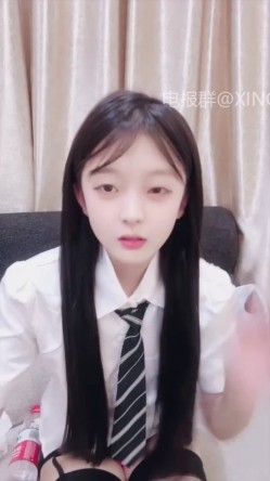 裸舞诱惑【源源baby】群P女神校花回归~漂亮妹妹3P被多男一直干到天亮 截图7